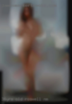 36yrs old been single in Roswell, NM for three yrs!